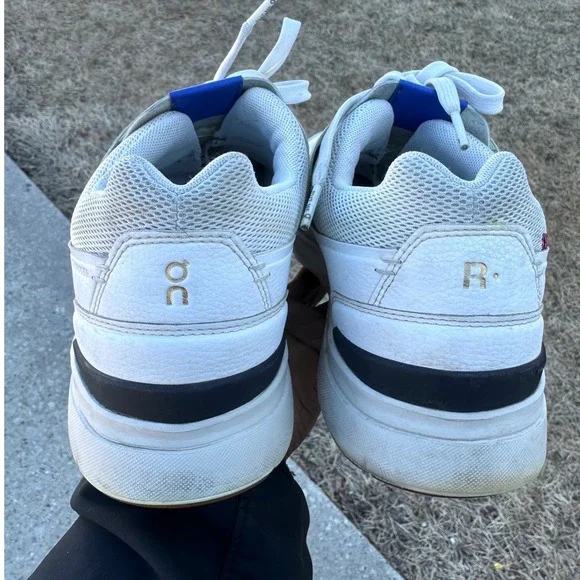 On Cloud The Roger Centre Court Leather Sneakers Men's Size 11 White Shoes - Picture 9 of 14